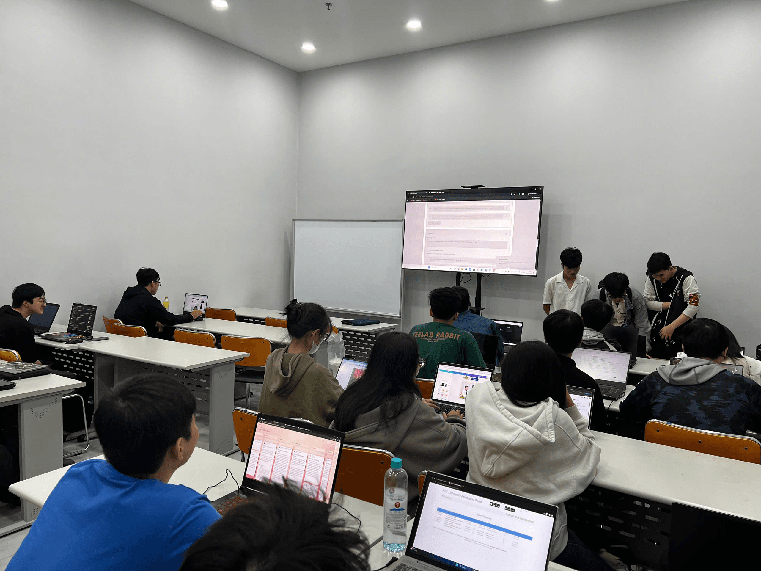 ClassTour MLN131 - Thầy Lê Minh Trí - Hình 5